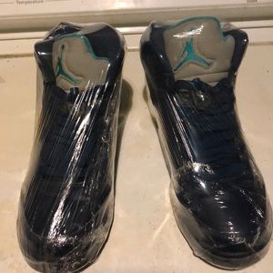 AJ 5 Retro Navy Photo Blue Size 7